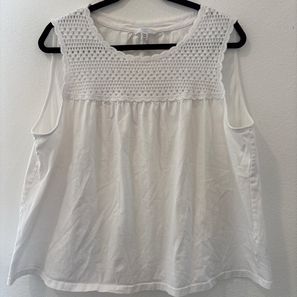 Time and Tru White Crochet Accent Tank Top